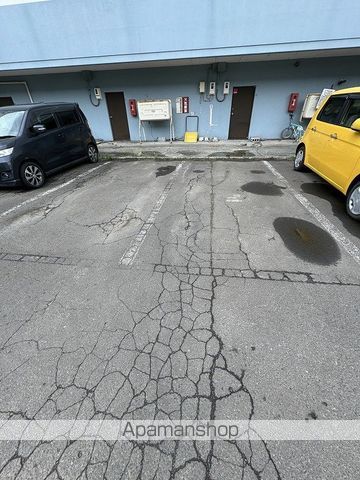 コスモロイヤル東苗穂A棟の外観写真