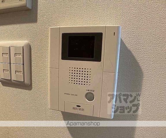 イスターナイマイ鴨川西の内装写真
