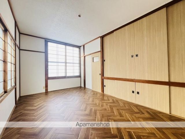第二松葉マンションの内装写真