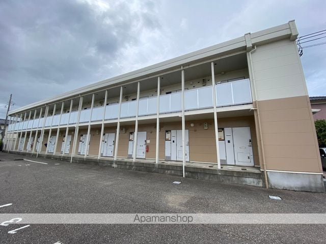 レオパレスプラージュの外観写真