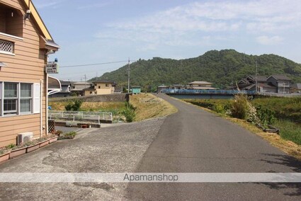 広島県府中市中須町[2LDK/65.64m2]の周辺2