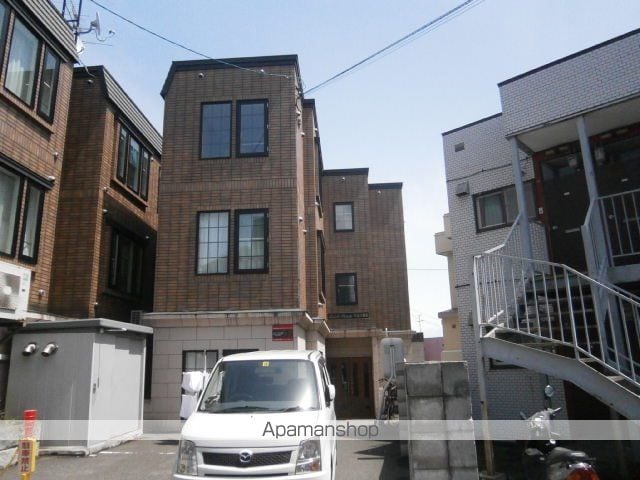 リッチタウン栄通六番館の外観写真