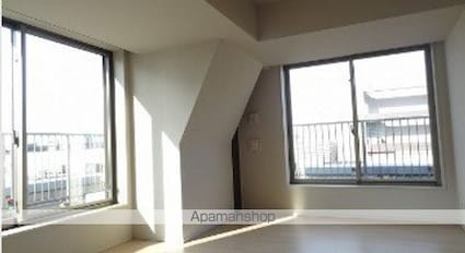 コスモリード市ヶ谷払方町[1LDK/54.46m2]のリビング・居間