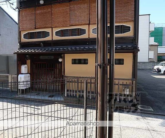 GRAMM丹波口の内装写真
