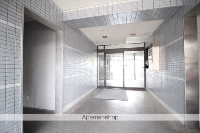 アルフィーネ厚生町の玄関写真