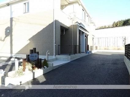 クラルテ　アジュール[2LDK/60m2]のエントランス2