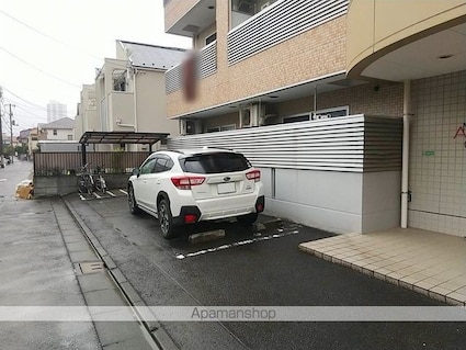 Ａｍｅｎｉｔｙ　Ｃｏｕｒｔ[1K/30.53m2]の駐車場