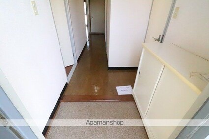 サンライズ西川[2LDK/48.6m2]の玄関