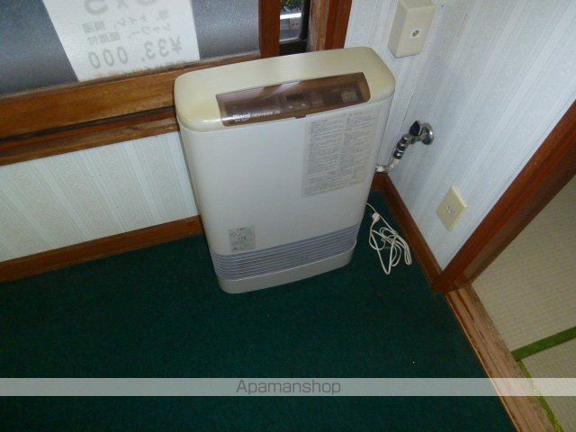 白石ハイツB棟の内装写真