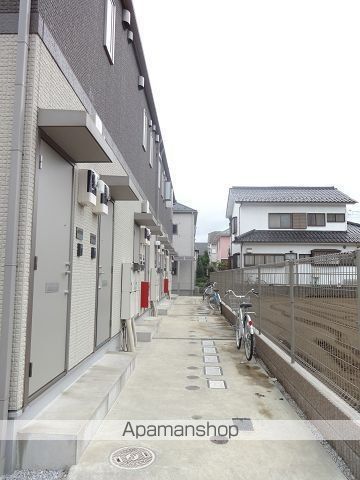 メゾンドスターチスの玄関写真