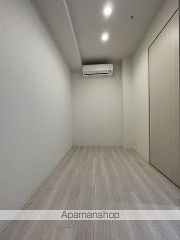 コンフォリア・リヴ東梅田の内装写真