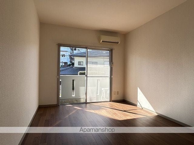 フラワーハイツの内装写真