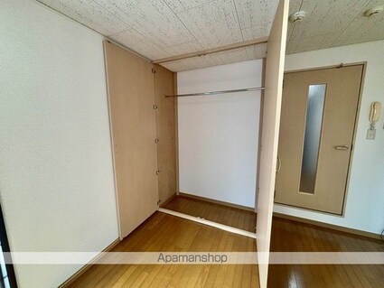 レオパレスグリーンヒル塩尻[1K/23.18m2]の収納