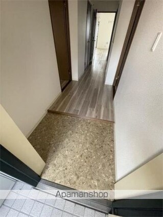 グレイスコート上本町[3LDK/65.56m2]の玄関