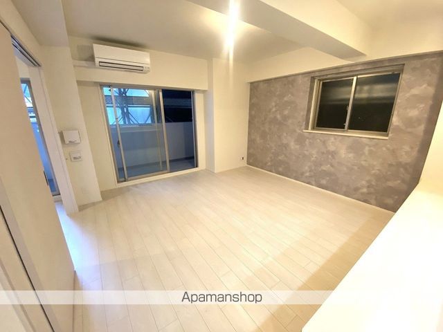 スプランディッド上本町WESTの内装写真