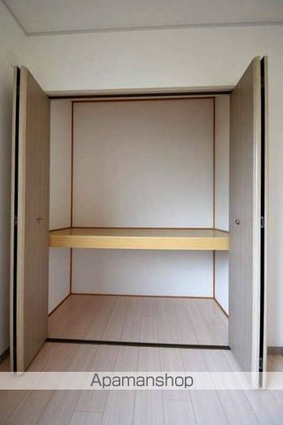 クレセント中島の内装写真