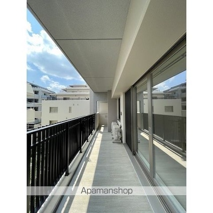 ルーウェ東大泉[2LDK/58.15m2]のバルコニー