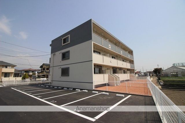 クロワッサンの外観写真