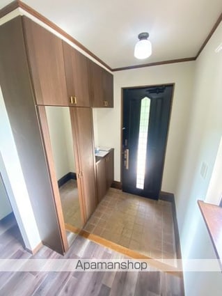 リブレス木下東戸建[3LDK/122.39m2]の玄関