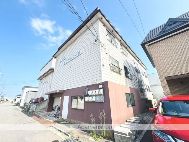 コーポサンフラワーBの外観写真