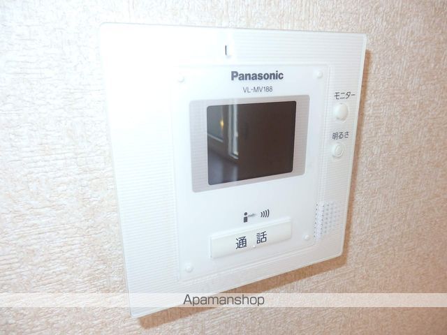 メゾネット5の内装写真