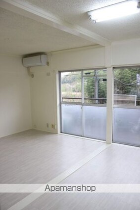 ヴィラナリー本郷２[1LDK/38.46m2]のリビング・居間