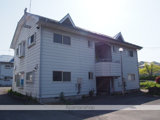 ハイツ唐沢2の外観写真