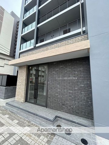 ファンディ平塚の玄関写真