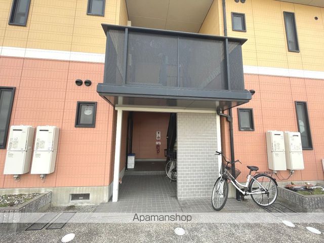 ローンコートの玄関写真