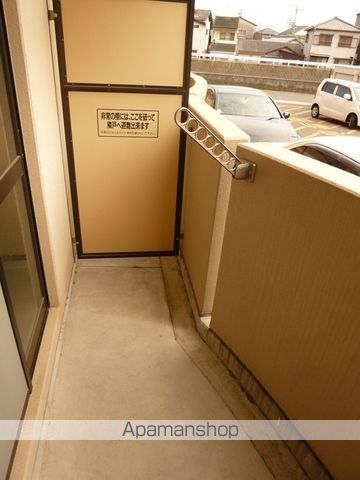 セゾンコート春木の内装写真