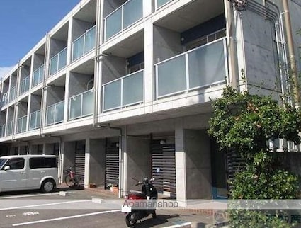 メゾン鷹子[3LDK/102.61m2]のエントランス1