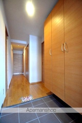 クリスタルビルの内装写真