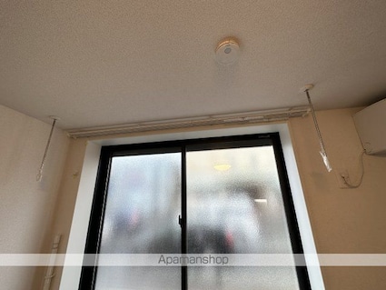 神奈川県横浜市神奈川区大口通[1R/18.6m2]の内装4