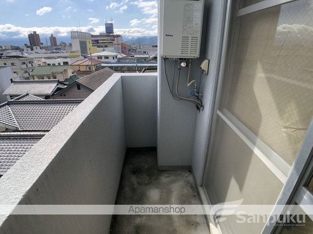 ハイツ南松山の内装写真