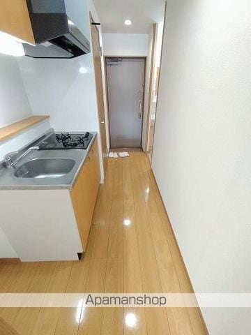 ロイヤルクイーンズパーク吹田片山町の内装写真
