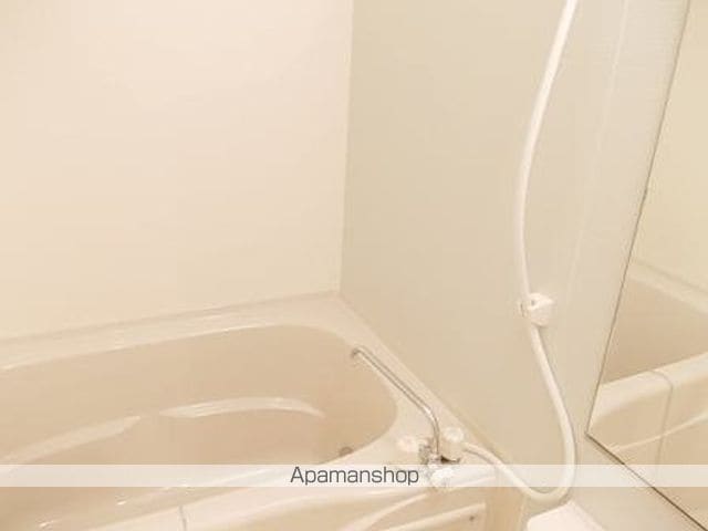 ノイ・ブリーゼIIの内装写真
