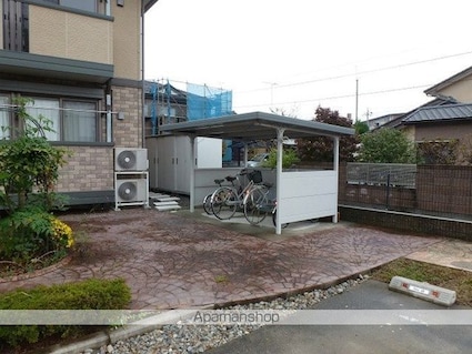 ヴィラージュ・ガーデン　ＡＢ[2LDK/55.44m2]のエントランス