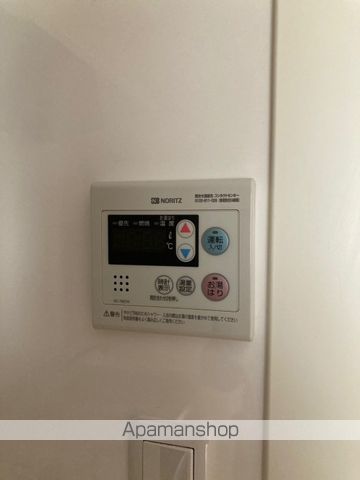 メゾンIIIの内装写真