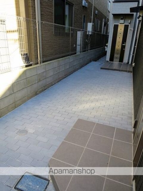 アジュール目黒本町[2LDK/68.44m2]の共用部