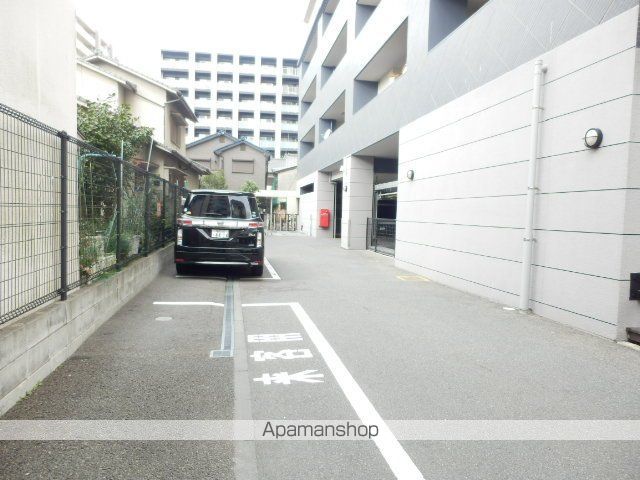 ダイアパレス ボンヌ・シャンス箱崎宮前の外観写真