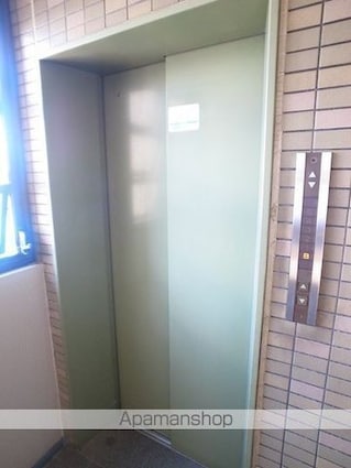 グランドゥール宮崎台[3LDK/64.1m2]の共用部1