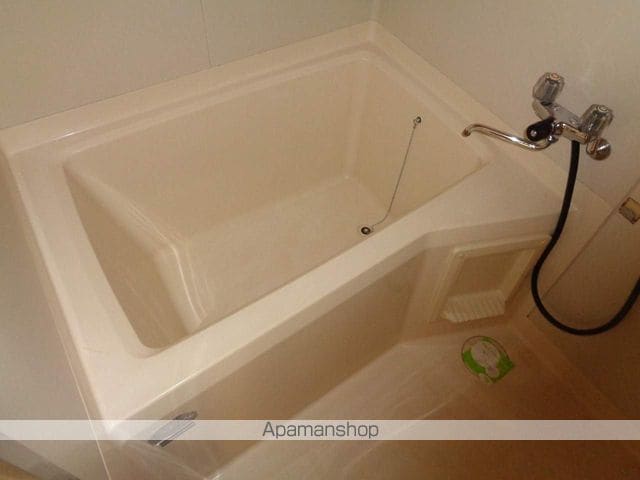 巴ハイツの内装写真