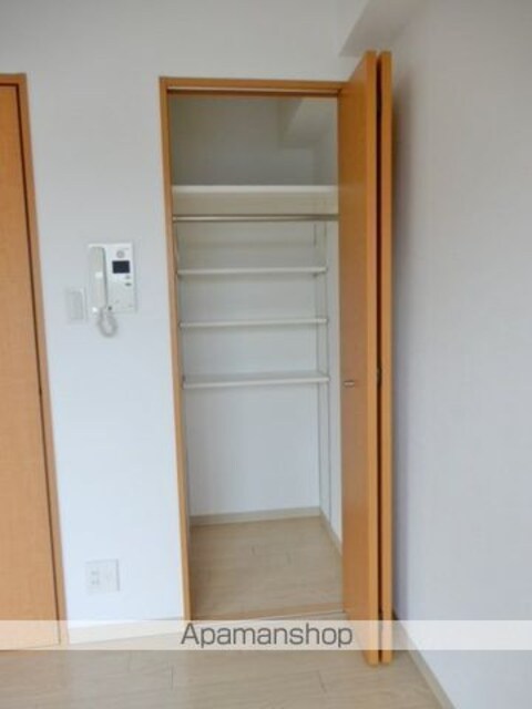 アントレ[1R/25.42m2]の収納