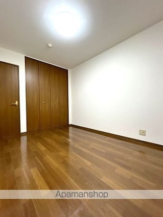 大阪府岸和田市小松里町[2LDK/44m2]の内装3