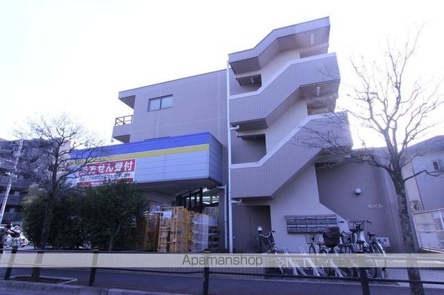 松ビルの外観写真