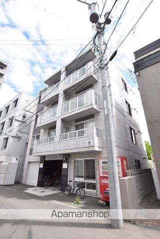 ルーエ北円山の外観写真