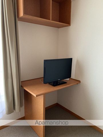 レオパレス中里の内装写真