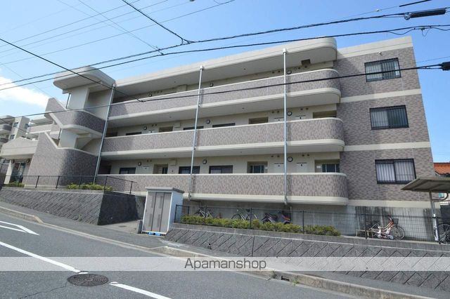 若山ガーデンヒル A棟の外観写真