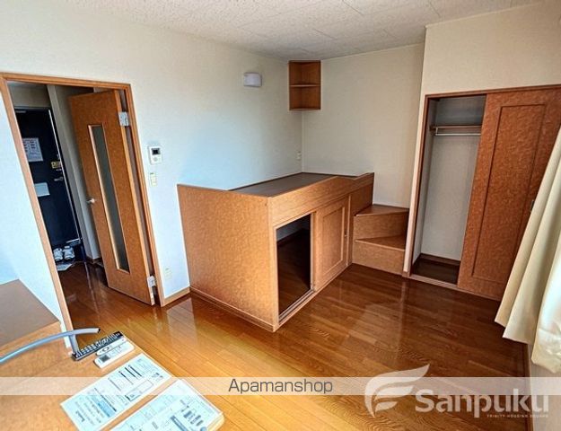 レオパレスボヌールSの内装写真