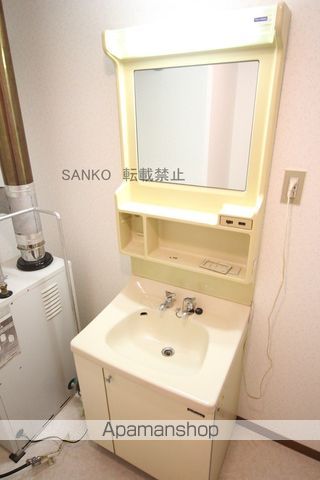 コスモロイヤル東苗穂A棟の内装写真